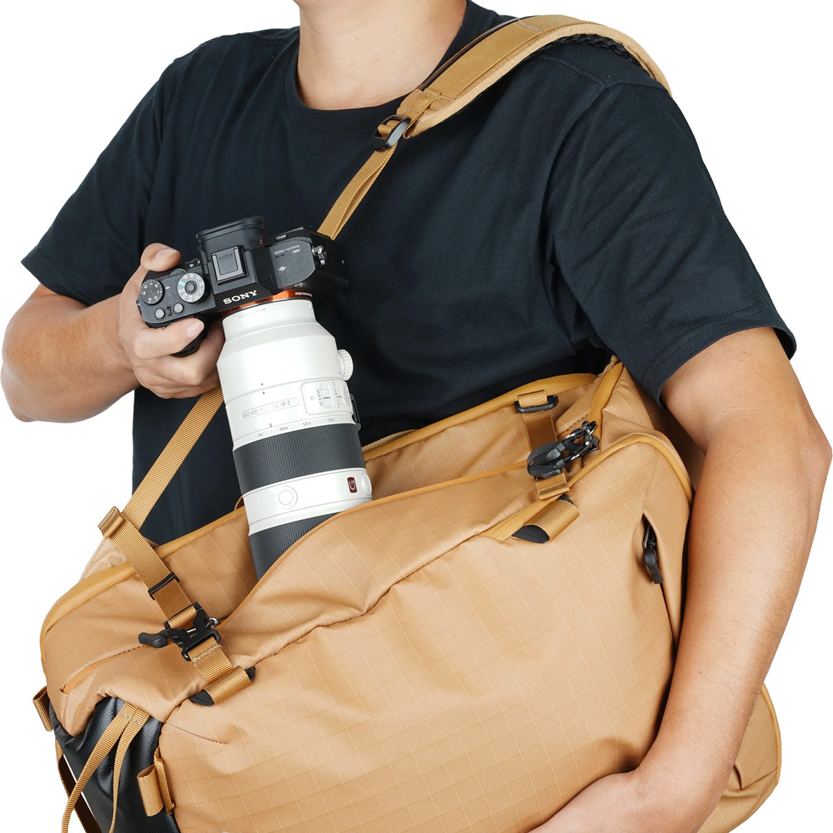 Vanguard ALTA ADVENTURE LB25L OC 25L Camera Backpack with Rain Cover