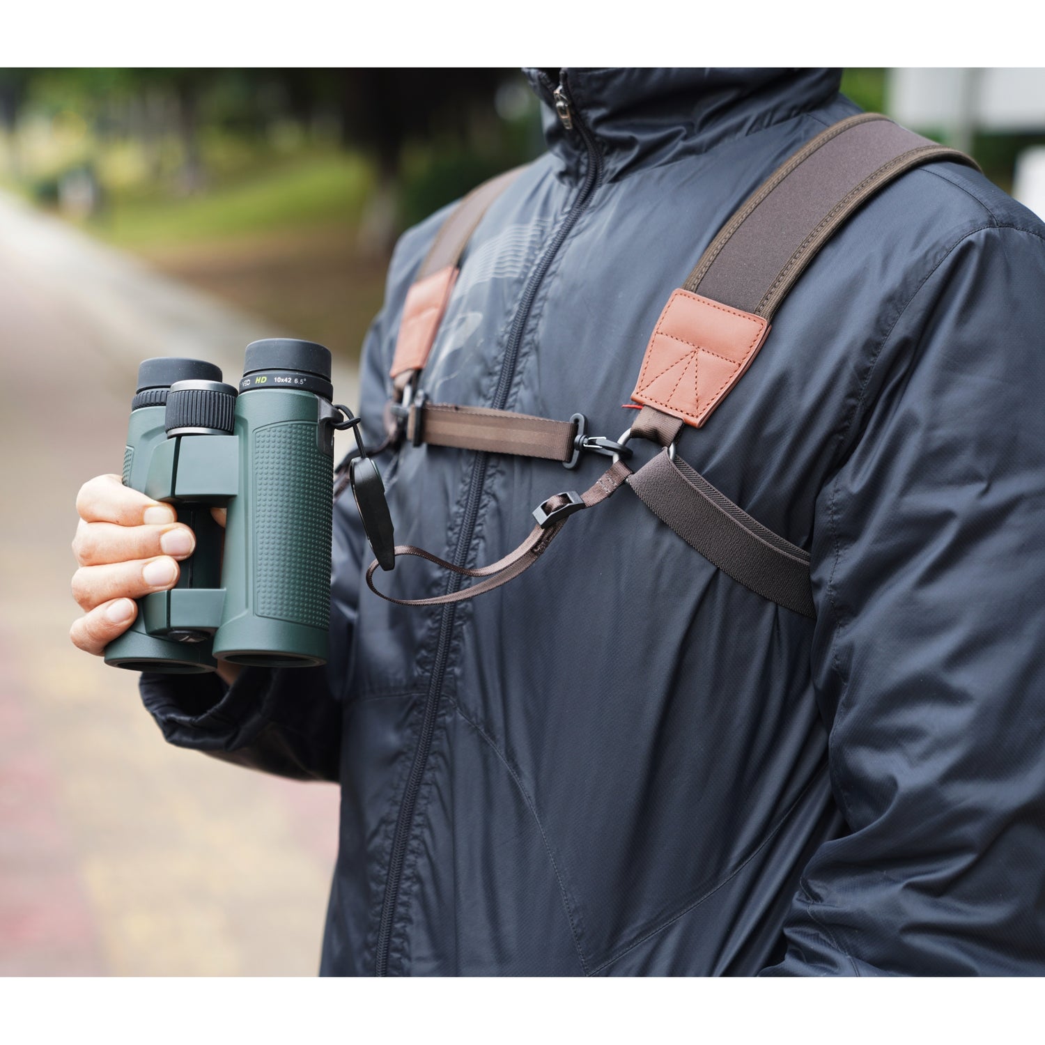 Vanguard VEO Optic Guard D-Lux Binocular & Camera Harness Quick Release-Brown