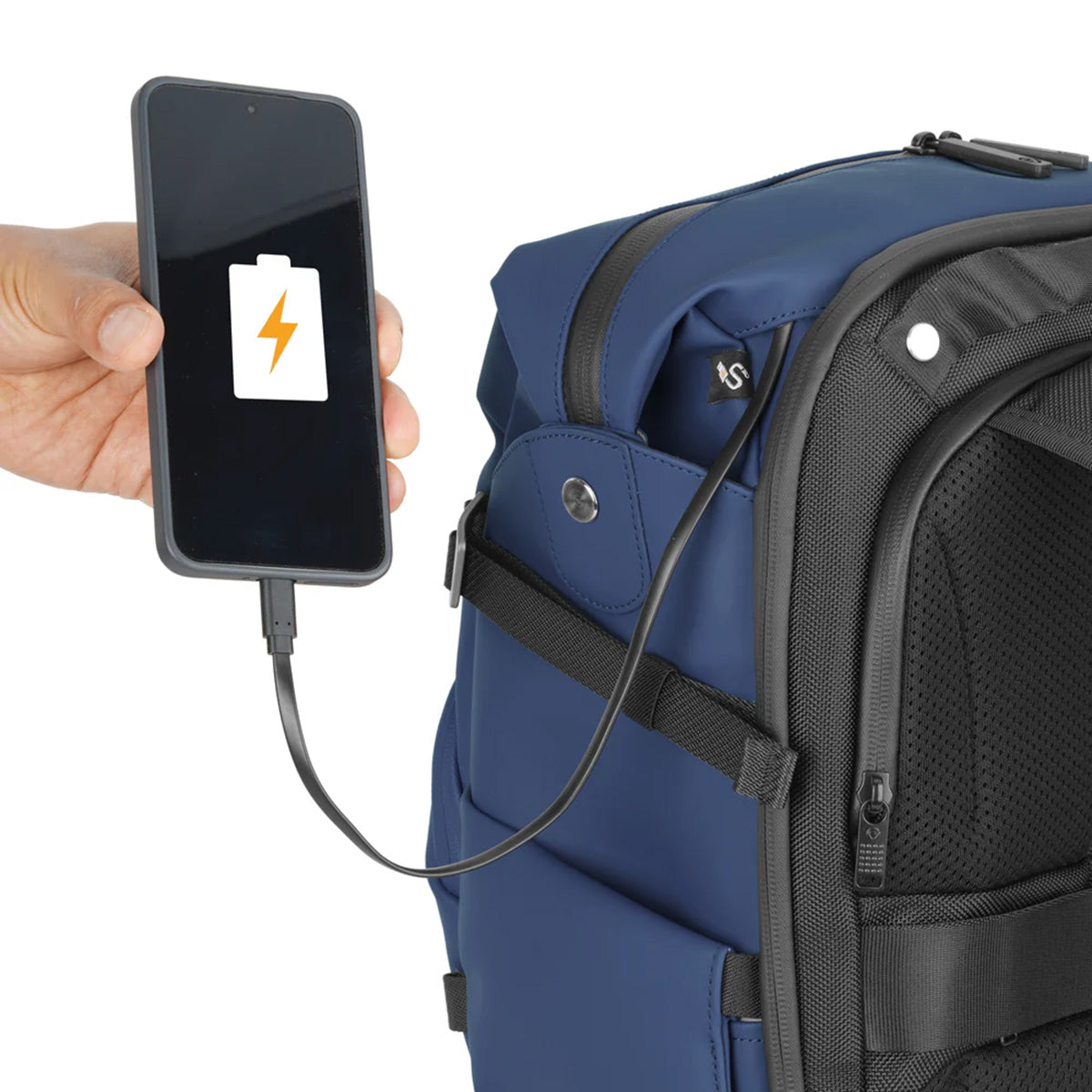 Vanguard VEO Metro B30L Lightweight 30L Camera Backpack with Laptop Sleeve – Navy