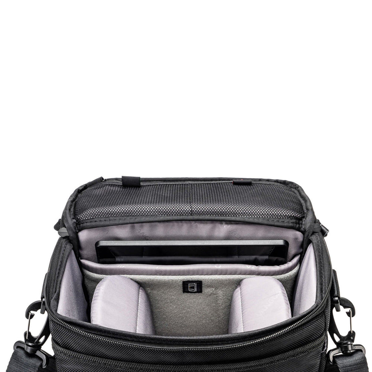 Vanguard VEO SELECT 22S BK  Shoulder Bag - Black Interior Size: 23x12x19cm