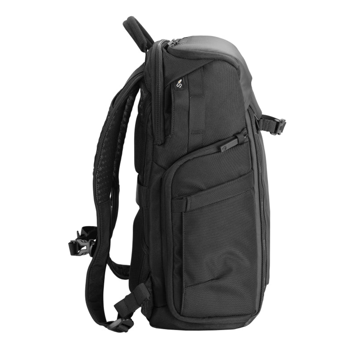 Vanguard Mochila VEO Adaptor S46 Black Modern Camera Backpack w/ USB Port